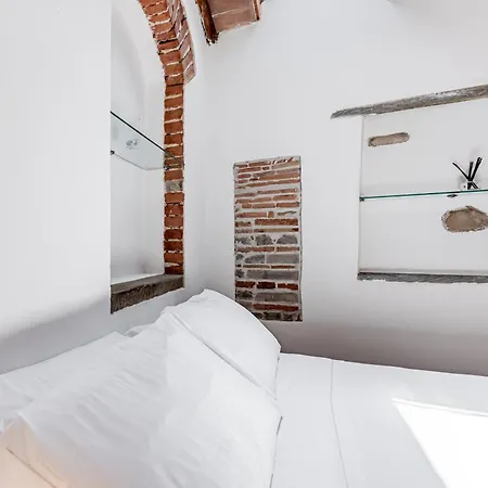 Aparthotel San Niccolo Tower Flat - Sweet Dreams In