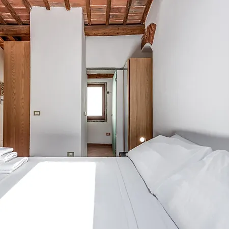 San Niccolo Tower Flat - Sweet Dreams In Aparthotel