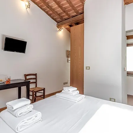 San Niccolo Tower Flat - Sweet Dreams In